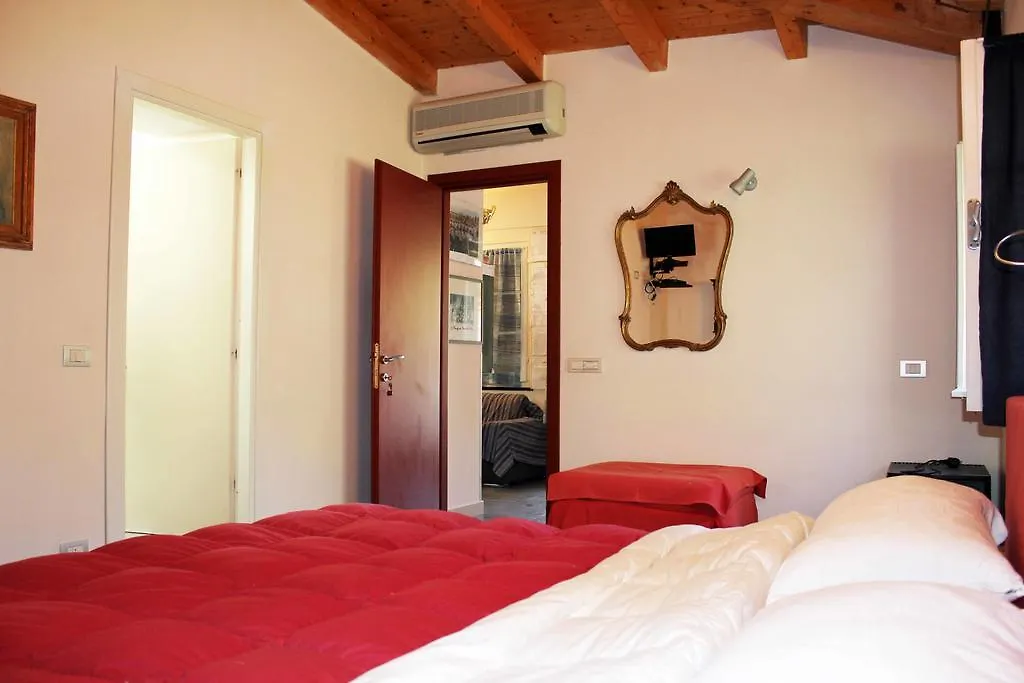 Guest house Affittacamere Delaide Levanto